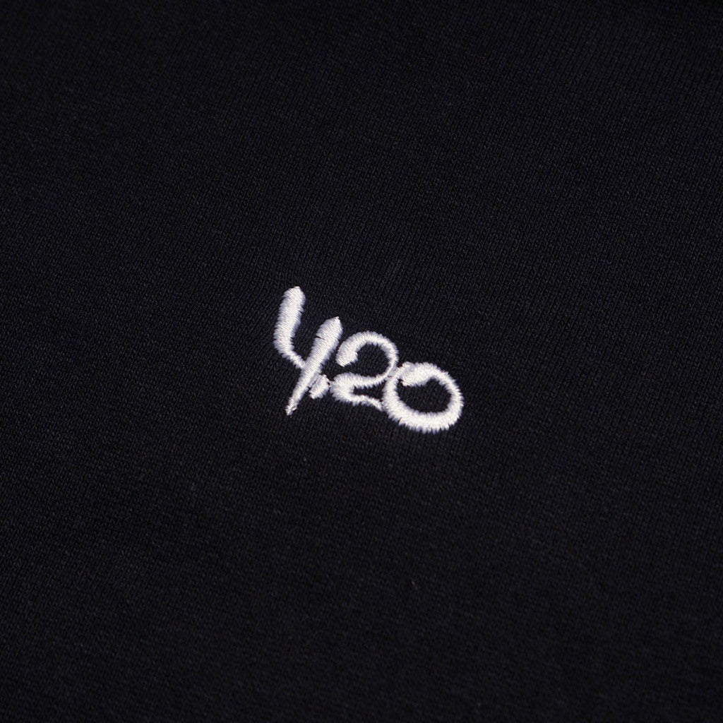 4.20 Hoodie White Mini Logo Embro Black