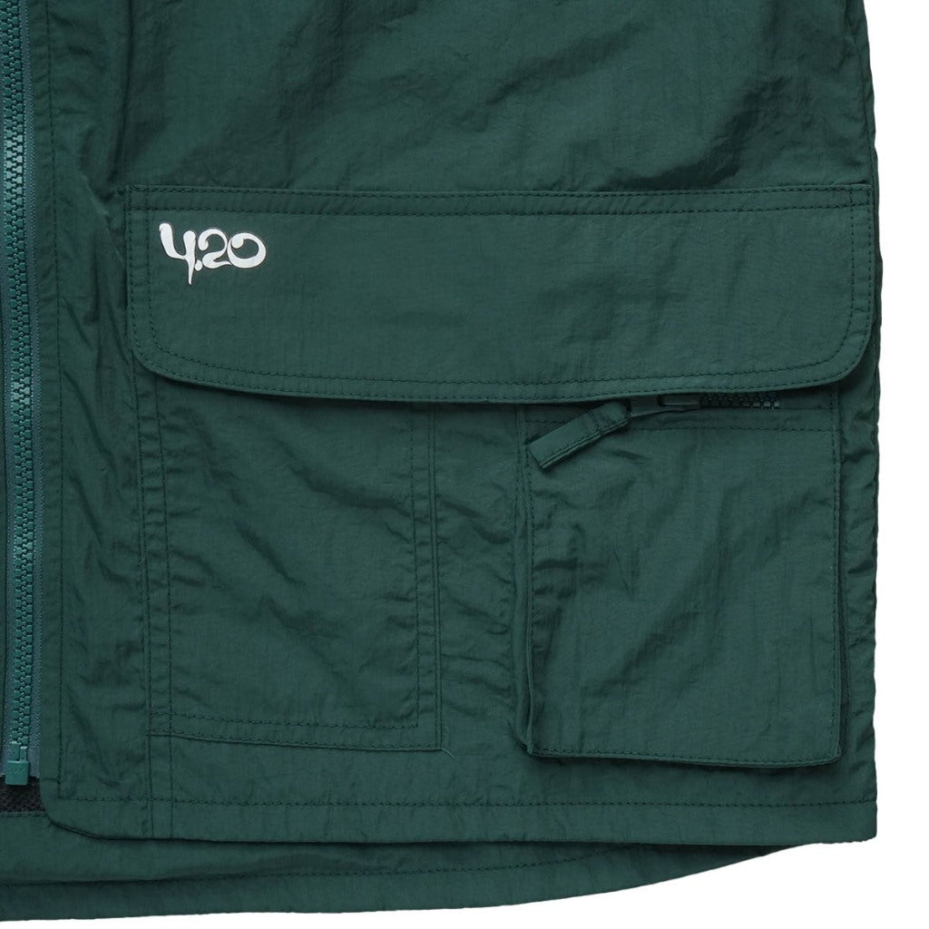 4.20 Vest Mono Tone Green Dusky Crinkle